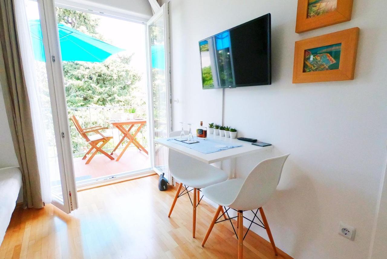 Beachfront Apartment Mala Tereza Split Zewnętrze zdjęcie